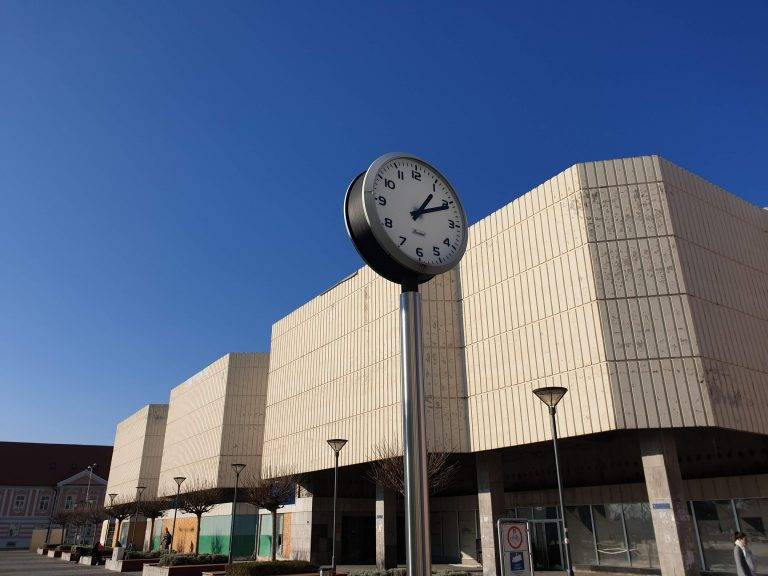 urbana oprema - javni sat - inox