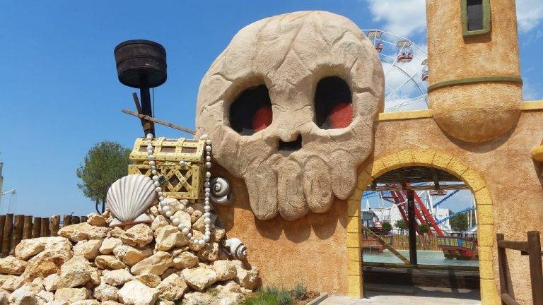 Theming na portalu u zabavnom parku