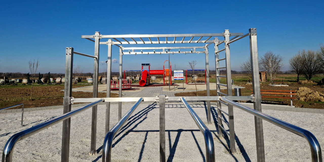 Vanjsko vježbalište ili chalistetic park